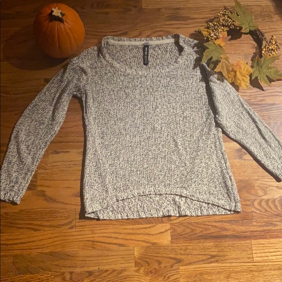 Design lab sweater - Picture 7 of 10